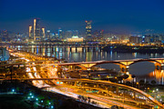 Seoul cityscape in twilight, South