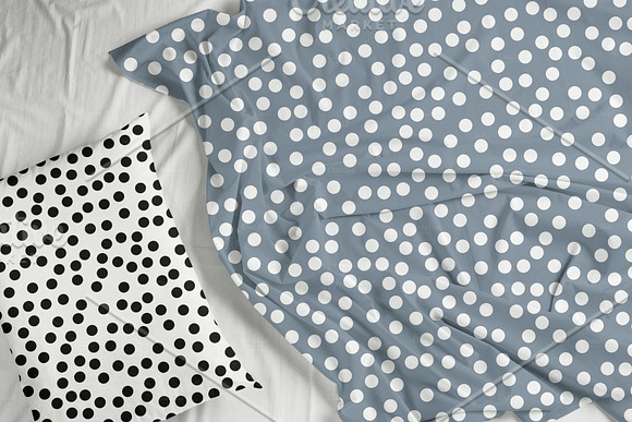 Seamless mod polka dot pattern. in Patterns - product preview 2