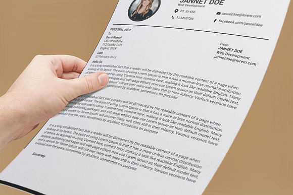 Minimal Resume/CV Template  in Resume Templates - product preview 4