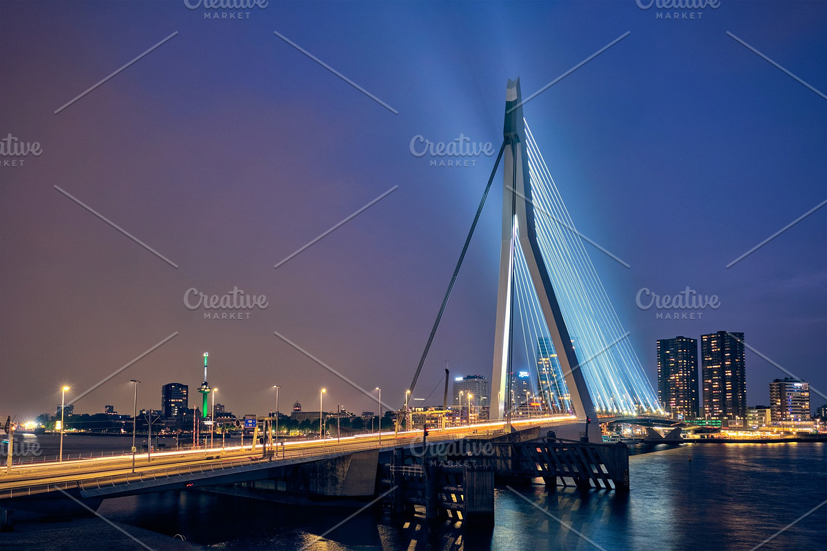 Erasmus Bridge, Rotterdam in Graphics - product preview 8
