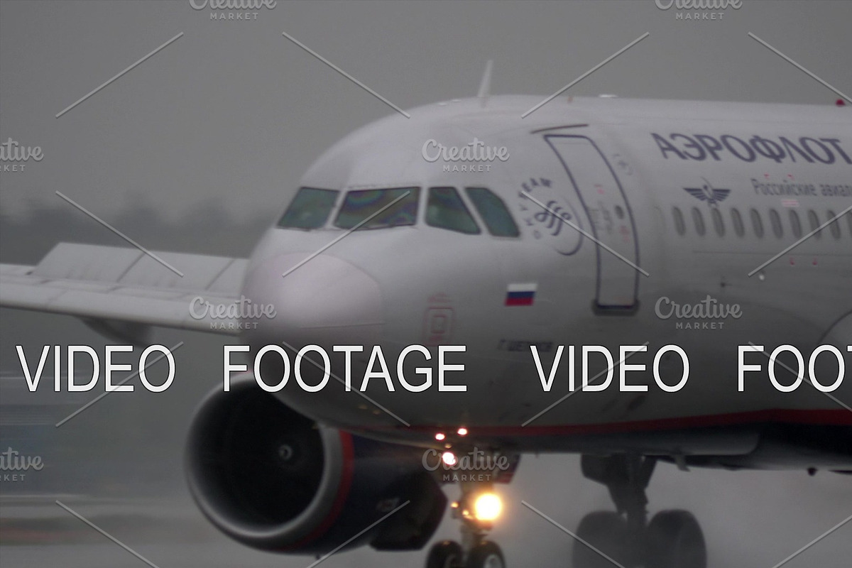 Aeroflot Airbus A320 landing on wet in Graphics - product preview 8