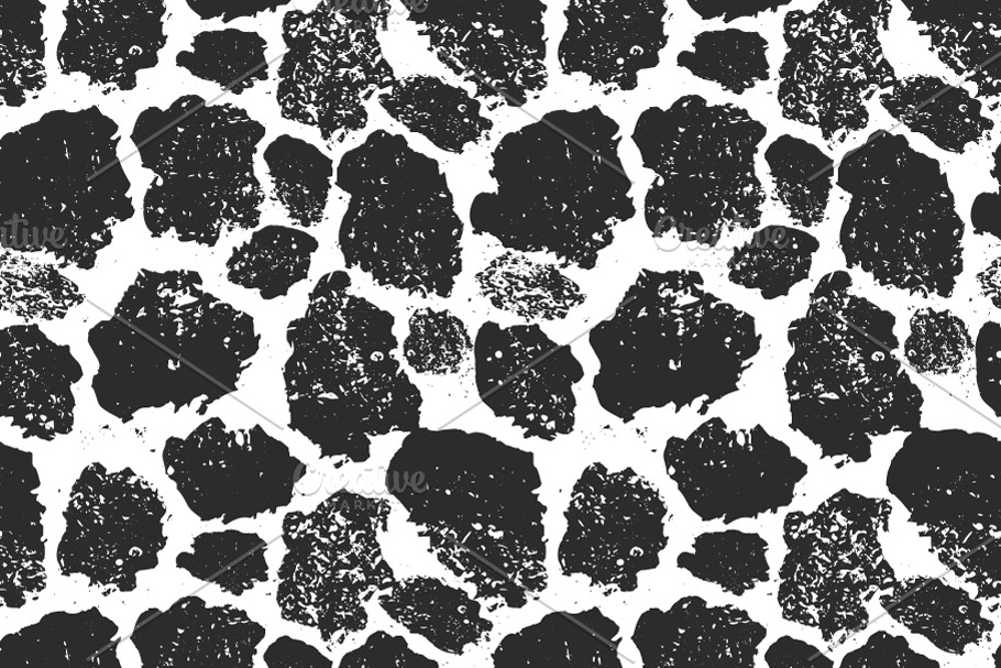 Black and white giraffe skin pattern