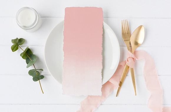 Dusty pink ombre watercolor in Textures - product preview 2