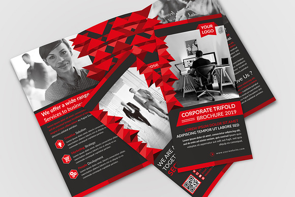 Corporate Trifold Brochure in Brochure Templates - product preview 2