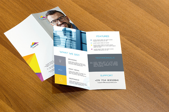 Attractive Flyer Mockup PSDs Vol. 1 in Print Mockups - product preview 2