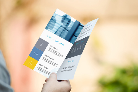 Attractive Flyer Mockup PSDs Vol. 1 in Print Mockups - product preview 7