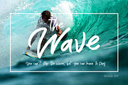 The Wave // Display Font