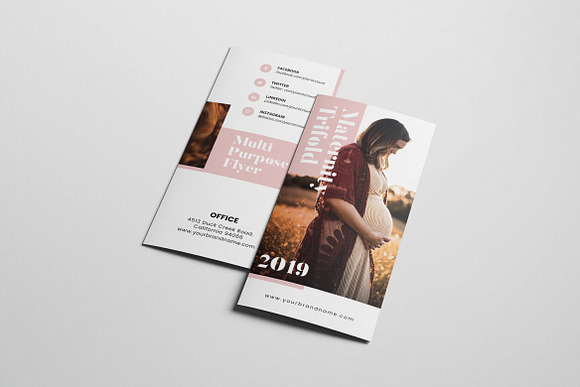 Pregnancy AI and PSD Brochure in Brochure Templates - product preview 3