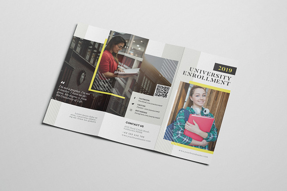University Enrollment AI and PSD in Brochure Templates - product preview 1
