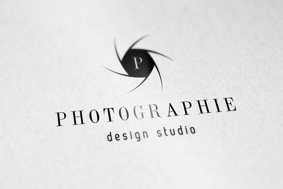 Elegant Photography Studio Logo