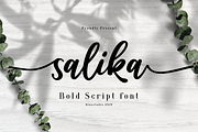 Salika // Bold Script Font