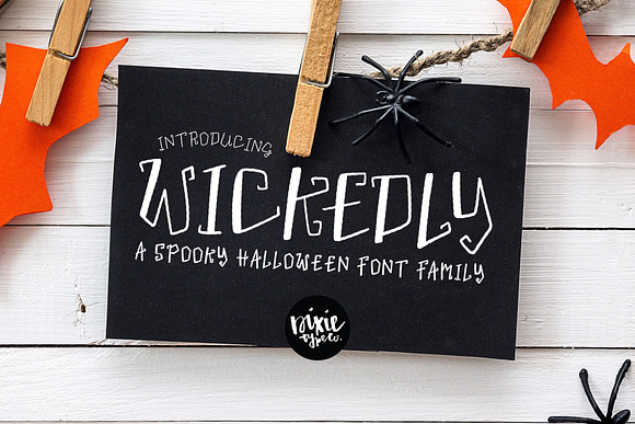 Halloween Font Bundle - .OTF Fonts in Display Fonts - product preview 3