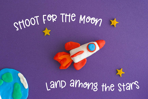 Moon Honey - Out of this world in Display Fonts - product preview 2