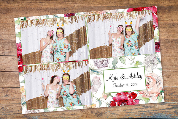 Illustrated Floral Photo Booth