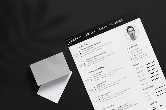 Resume Template / CV in Resume Templates - product preview 5