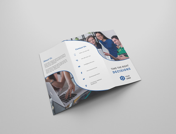 6 Corporate Tri Fold Bochures in Brochure Templates - product preview 4