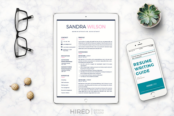 Administrative Assistant Resume CV in Resume Templates - product preview 6