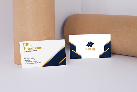 Modern Minimal Business Card in Business Card Templates - product preview 1