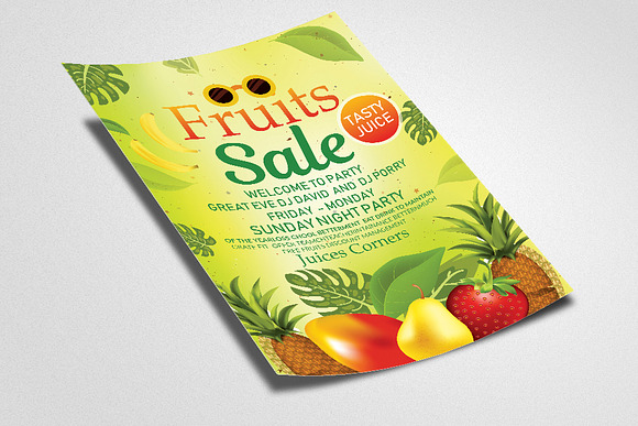 Freash Fruits Sale Offer Flyer in Flyer Templates - product preview 1