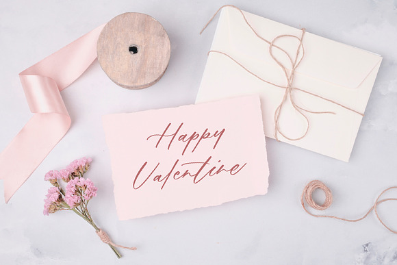 Valentines Day Quotes & Phrases in Objects - product preview 5