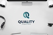 Q Logo - Quality Brand
