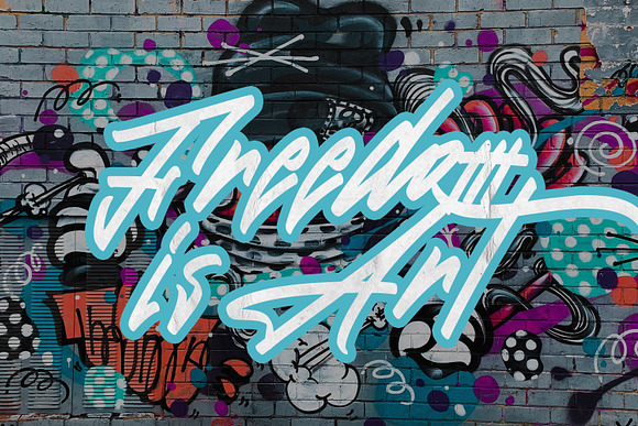 The Graffiti Font | Free Text Effect in Display Fonts - product preview 8