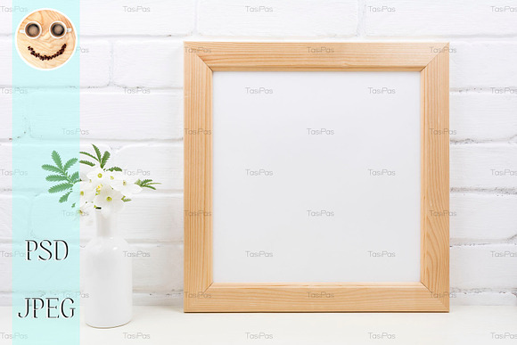 Wooden square frame mockup in Mockup Templates - product preview 2