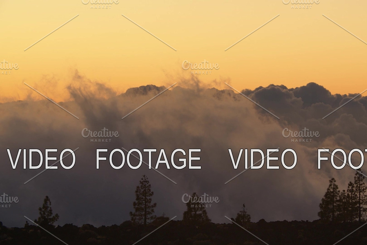 Timelapse shot of heap clouds in Graphics - product preview 8