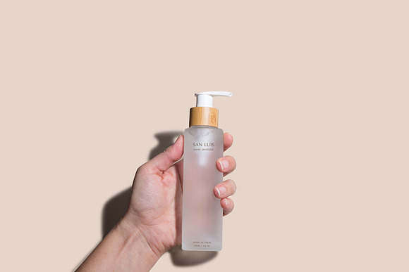 Cosmetic Pump Bottle Mockup in Product Mockups - product preview 6