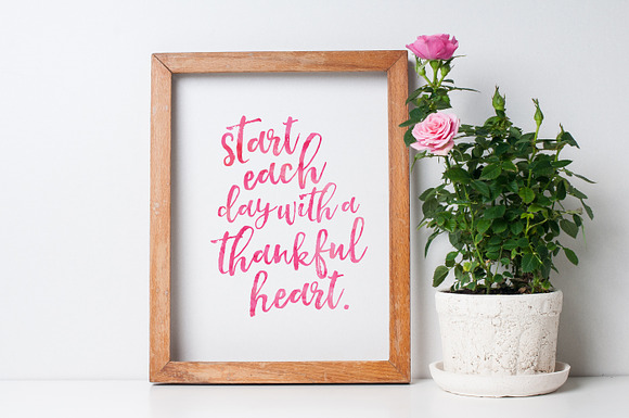 Hello Sunshine Font Duo in Wedding Fonts - product preview 3