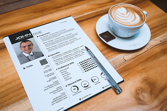Professional Resume Set in Resume Templates - product preview 1
