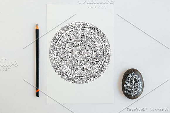 Mandala x 4 in Illustrations - product preview 1